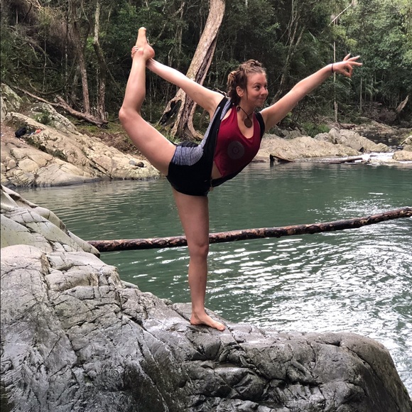 Meet your Posher, Lucy - Picture 4 of 7